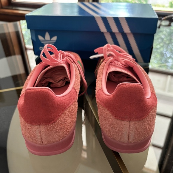 Adidas Gazelle Pink Spark ‘Preloved Green’- New Never Worn Women’s Size 9.5 - Picture 4 of 8